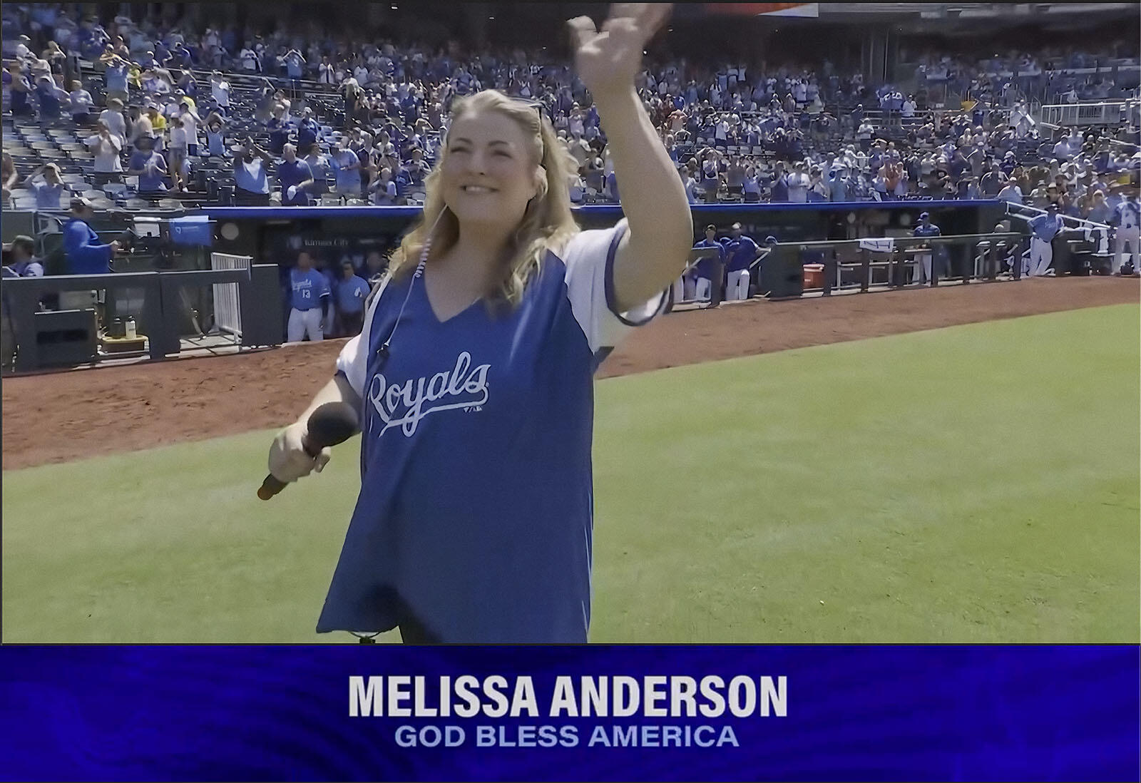Award-winning songwriter Melissa Anderson performing live in Kansas